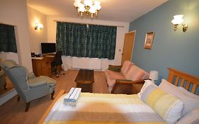 Double Bed With Patio